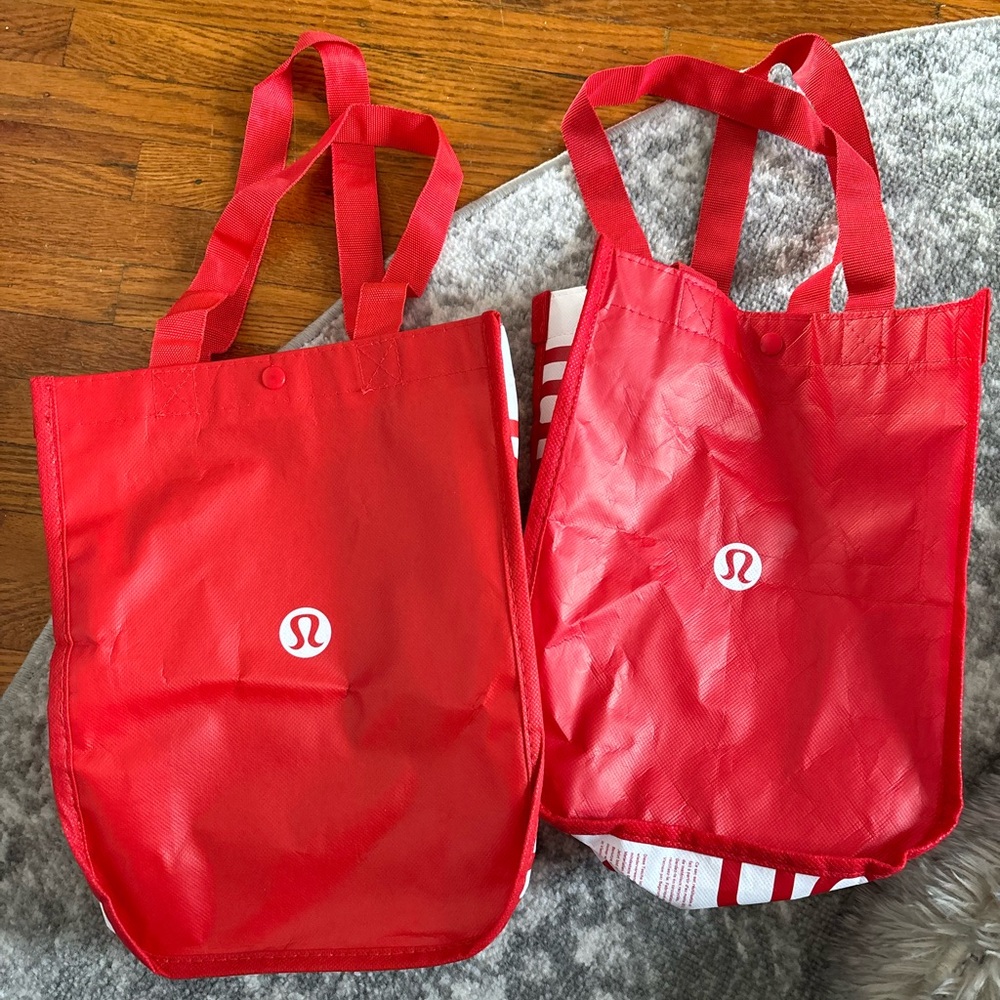 Lululemon bags